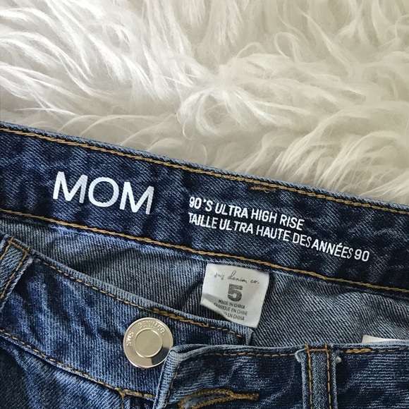 Super cute dark blue Mom jeans - Picture 3 of 4